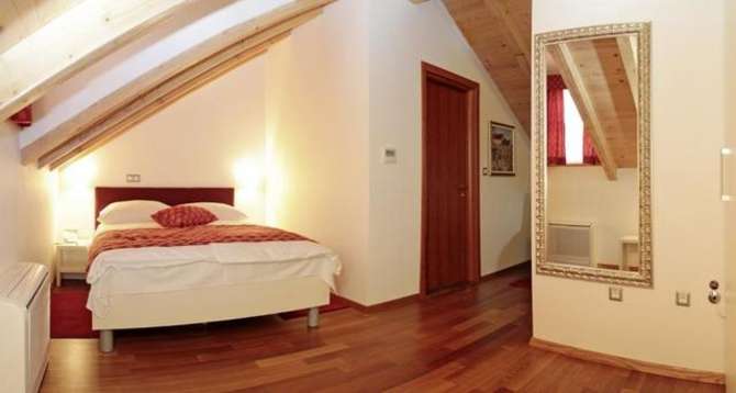 vakantie-naar-Boutique Hotel Monika-mei 2025