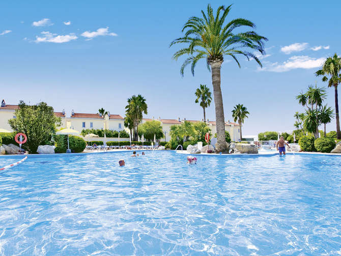 vakantie-naar-Bq Alcudia Sun Village-mei 2025