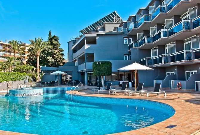 vakantie-naar-Bq Augusta Hotel-mei 2025