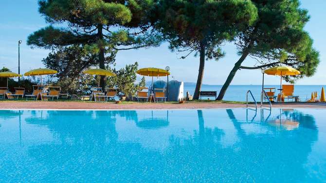 vakantie-naar-Bungalow Club Village-mei 2025