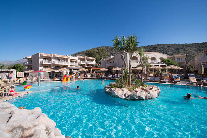 vakantie-naar-Cactus Royal Hotel-mei 2025