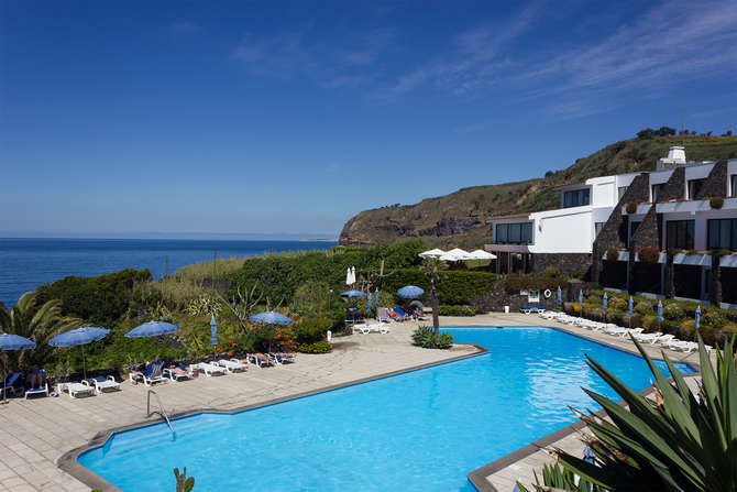 vakantie-naar-Caloura Hotel Resort-mei 2025