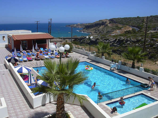 vakantie-naar-Camari Garden Hotel Appartementen-mei 2025