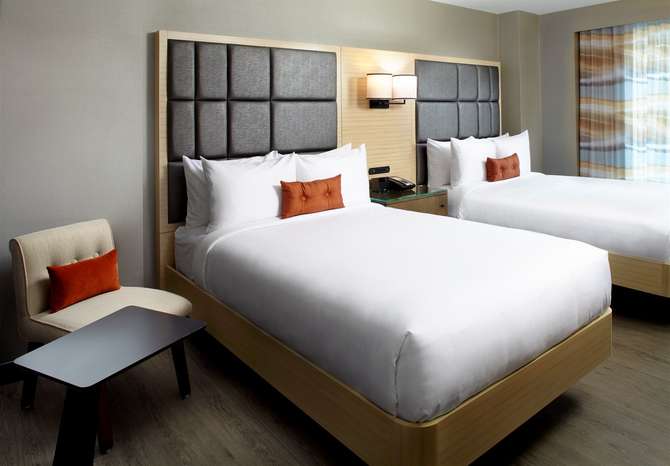 vakantie-naar-Cambria Times Square Hotel-april 2024