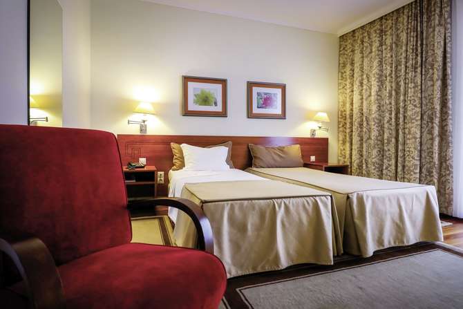 vakantie-naar-Camoes Hotel-mei 2025