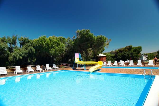 vakantie-naar-Camping Bella Sardinia-mei 2025