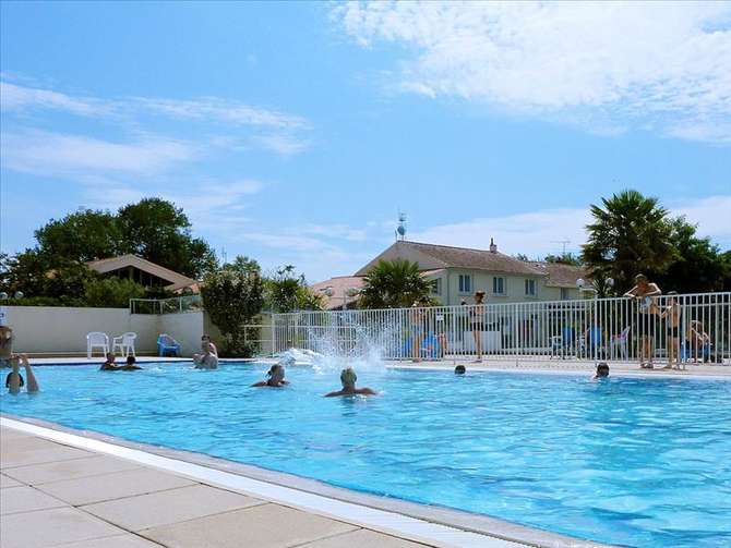 vakantie-naar-Camping Les Amiaux-mei 2025
