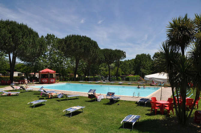 vakantie-naar-Camping Villagio Roma Flash-mei 2025