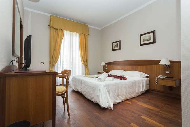 vakantie-naar-Cavaliere Hotel-mei 2025