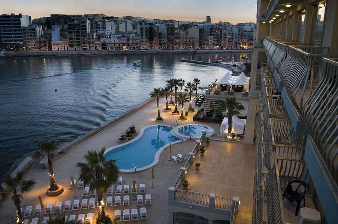 vakantie-naar-Cavalieri Hotel-mei 2025
