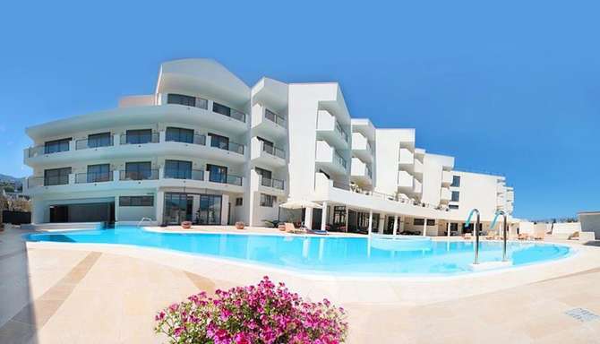 vakantie-naar-Cefalu Sea Palace-mei 2025