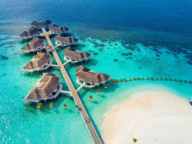 vakantie-naar-Centara Grand Island Resort Spa Maldives-april 2024