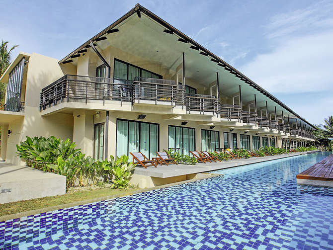 vakantie-naar-Centra Coconut Beach Resort Samui-april 2024