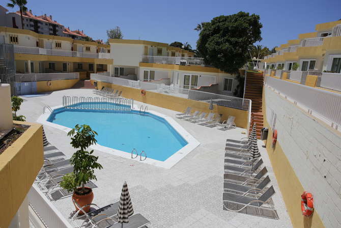 vakantie-naar-Checkin Atlantida Bungalows-mei 2025