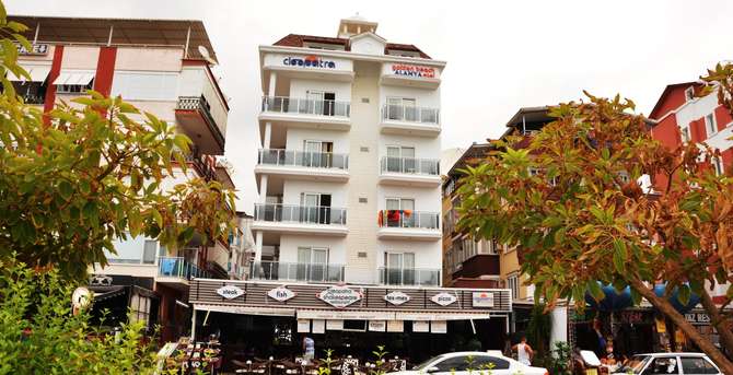 vakantie-naar-Cleopatra Golden Beach-mei 2025