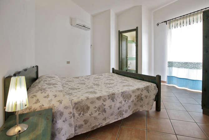 vakantie-naar-Club Esse Residence Capo Dorso-mei 2025