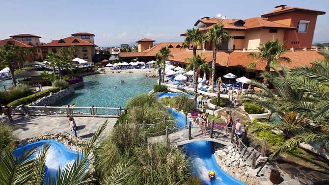 vakantie-naar-Club Grand Aqua-mei 2025