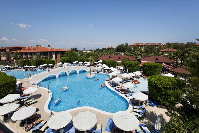 vakantie-naar-Club Grand Side-mei 2025