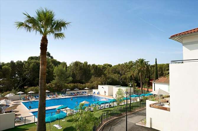 vakantie-naar-Club Les Chenes Verts-mei 2025