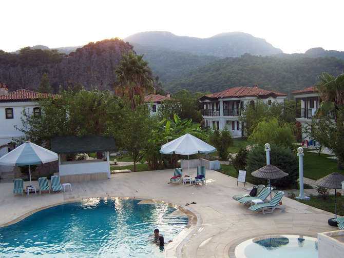vakantie-naar-Club Mel Holiday Resort-mei 2025