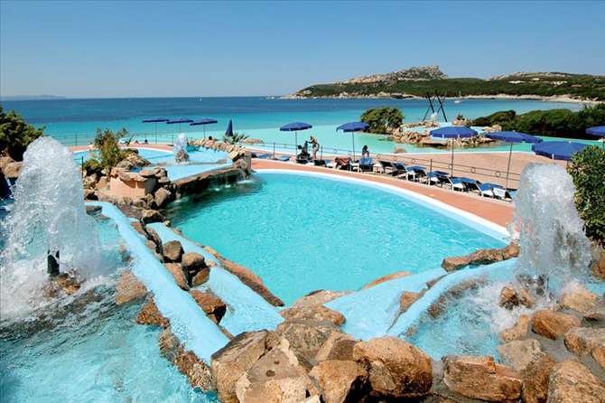 vakantie-naar-Colonna Grand Hotel Capo Testa-mei 2025