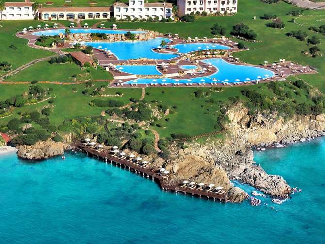 vakantie-naar-Colonna Resort-april 2024