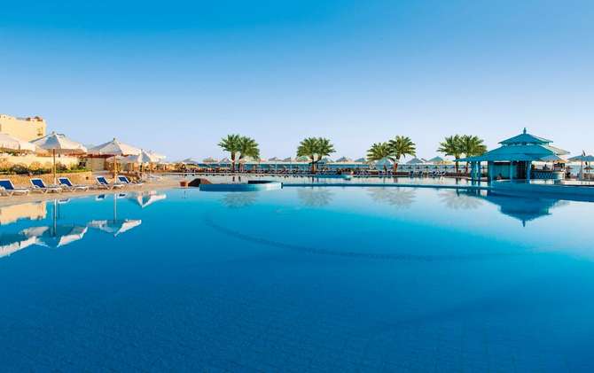 vakantie-naar-Concorde Moreen Beach Resort Spa-mei 2025