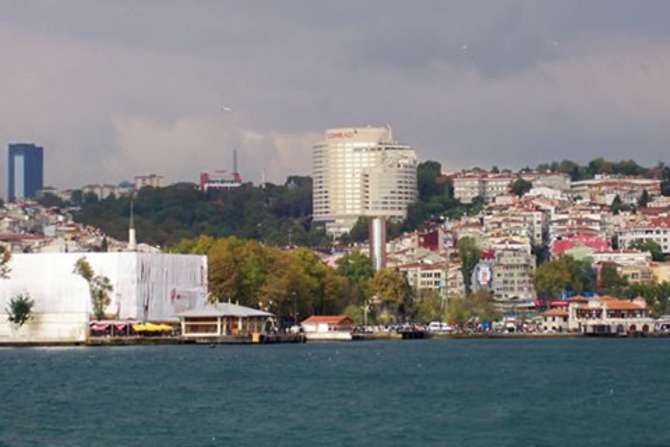 vakantie-naar-Conrad Istanbul Bosphorus-mei 2024