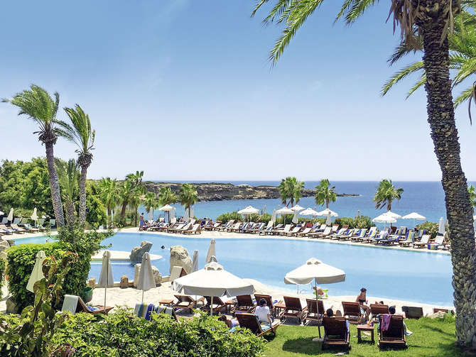 vakantie-naar-Coral Beach Hotel Resort-mei 2024