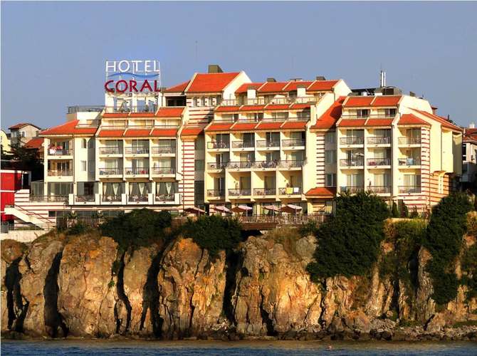 vakantie-naar-Coral Hotel-mei 2024