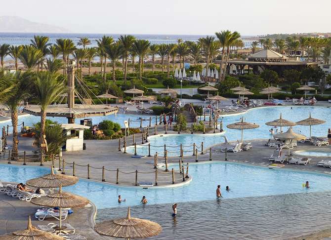 vakantie-naar-Coral Sea Waterworld-maart 2024