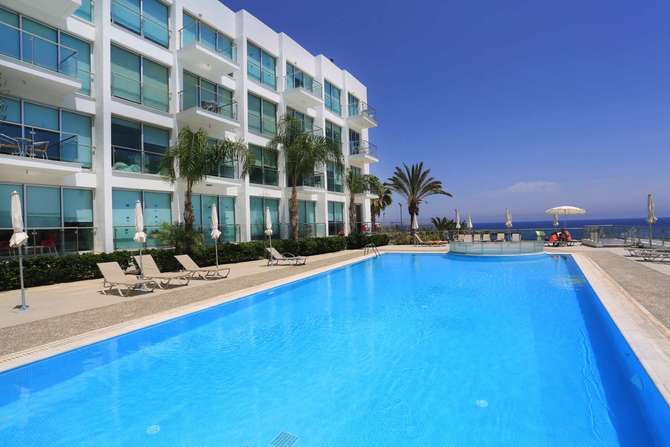 vakantie-naar-Coralli Spa Resort-mei 2025