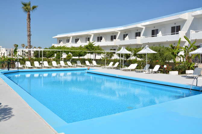 vakantie-naar-Costa Angela Seaside Resort-mei 2024