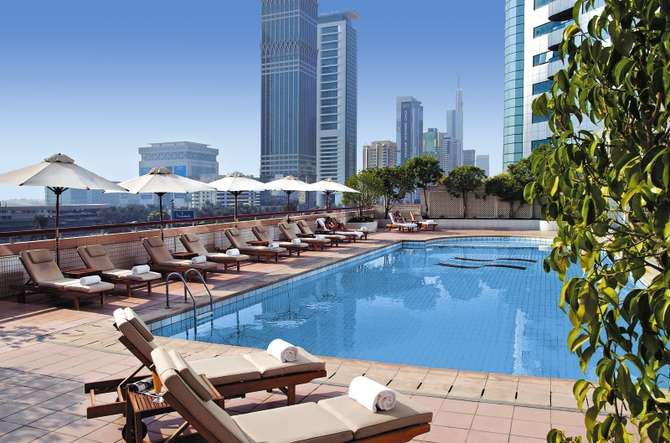 vakantie-naar-Crowne Plaza Dubai Sheikh Zayed Road-april 2024