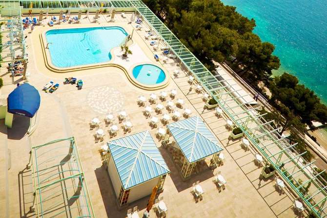 vakantie-naar-Dalmacija Sunny Hotel By Valamar-mei 2024