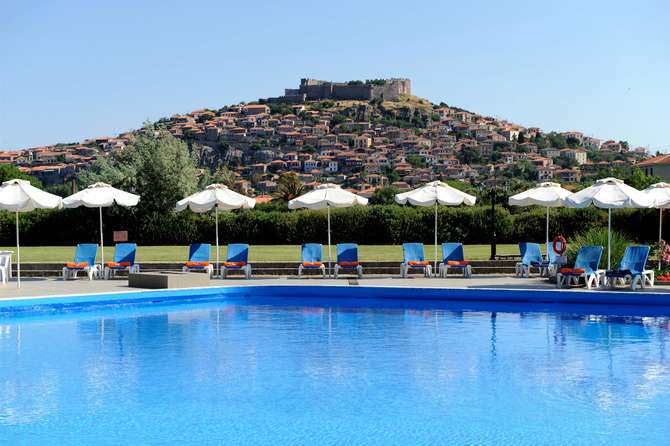 vakantie-naar-Delfinia Hotel Bungalows-mei 2025