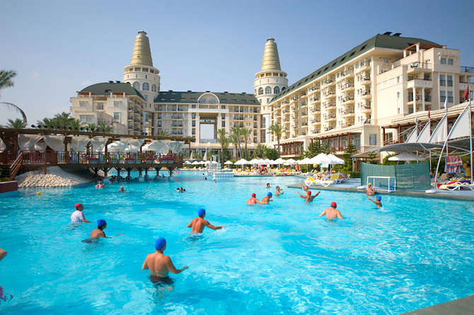vakantie-naar-Delphin Diva Premiere Hotel-mei 2025