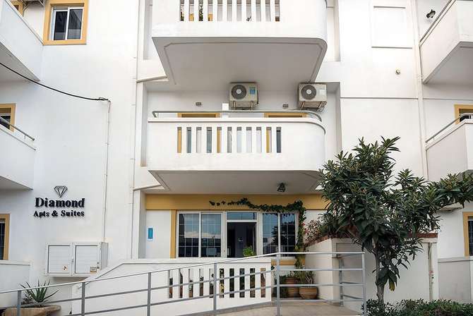 vakantie-naar-Diamond Appartementen Suites-mei 2025
