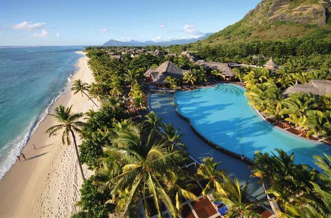 vakantie-naar-Dinarobin Beachcomber Golf Resort Spa-mei 2025