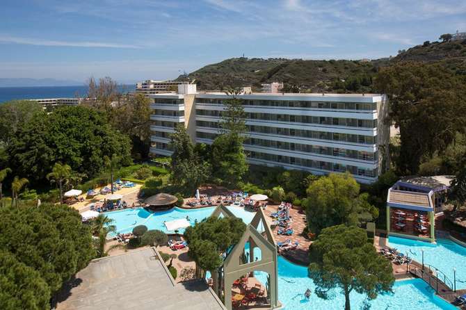 vakantie-naar-Dionysos Hotel-april 2024