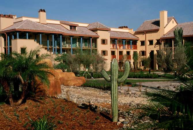 vakantie-naar-Disneys Coronado Springs Resort-mei 2025