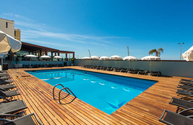 vakantie-naar-Dom Jose Beach Hotel-mei 2025