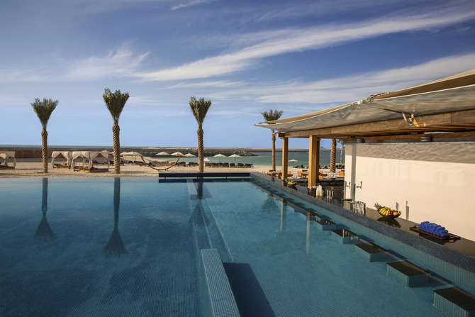 vakantie-naar-Doubletree By Hilton Hotel Dubai Jumeirah Beach-april 2024