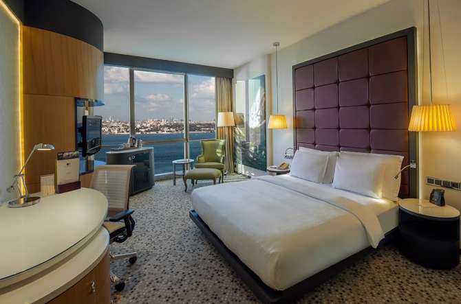 vakantie-naar-Doubletree By Hilton Hotel Istanbul Moda-april 2024