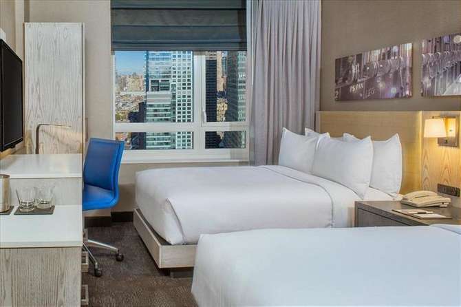 vakantie-naar-Doubletree By Hilton New York Times Square West-april 2024