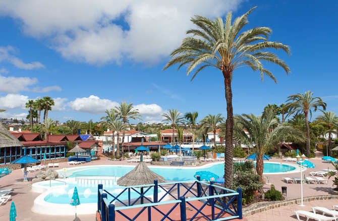 vakantie-naar-Dunagolf Suites-mei 2025