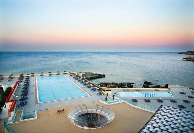 vakantie-naar-Eden Roc Resort Hotel-mei 2025