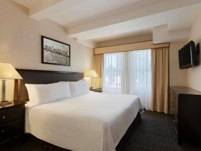 vakantie-naar-Edison Hotel-mei 2025