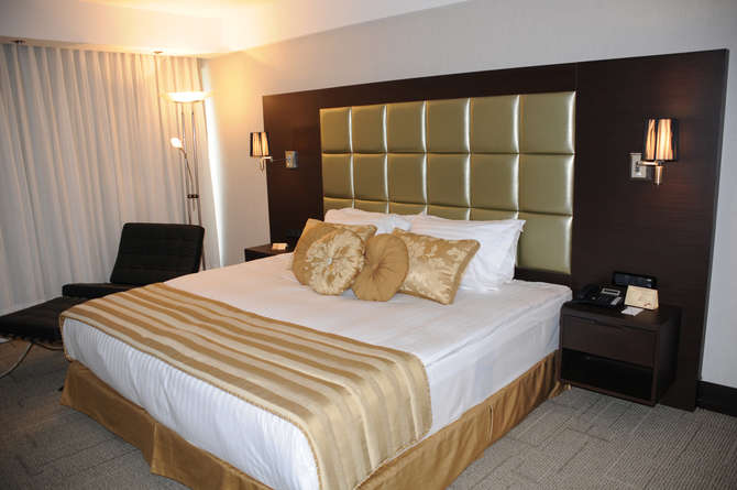 vakantie-naar-Ege Palas Business Hotel-april 2024