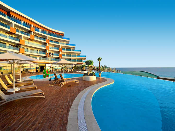 vakantie-naar-Elite Luxury Suite Spa-mei 2025